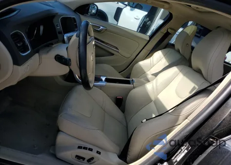 2016 Volvo S60 Premier из США, поврежденный, VIN LYV402FK6GB095862